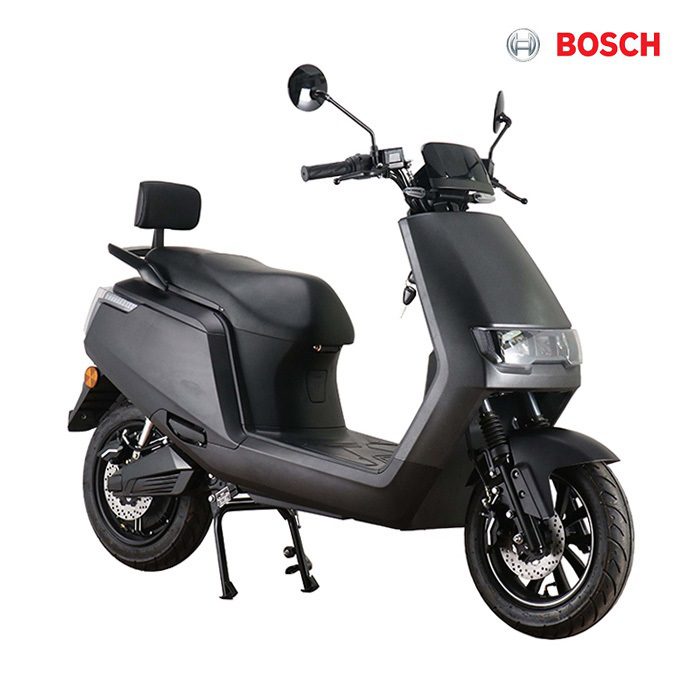 Q Exclusief BOSCH 3000W Voorkant